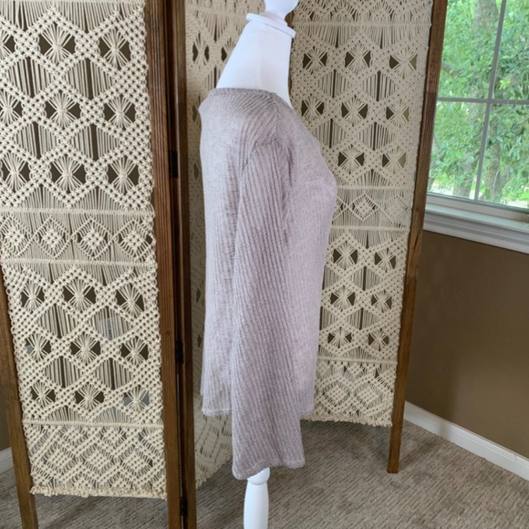 Urban Outfitters Urban Renewal gray sweater lightweight Medium NWT - Picture 2 of 11